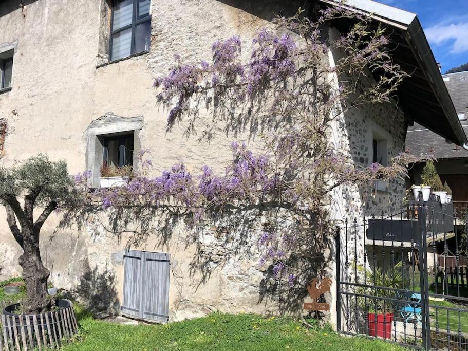 La Tour Charmant Tres Bien Situe Minimum 2 Nuits Merci Tours-en-Savoie Kültér fotó